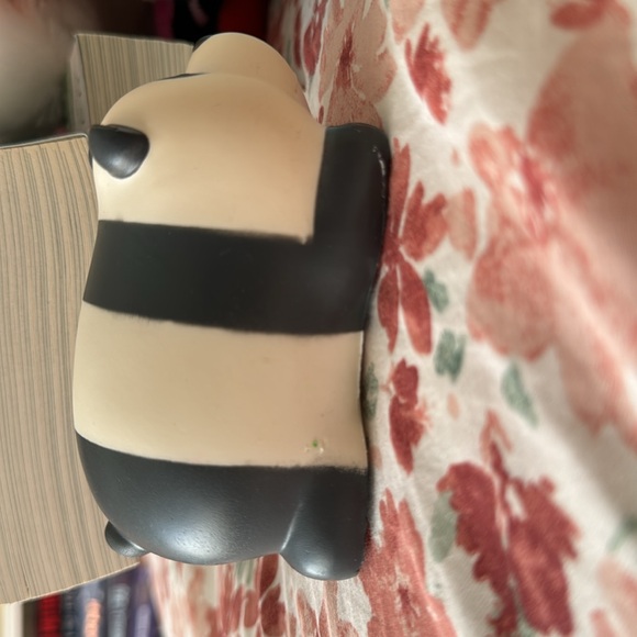 Tiny panda squishy - Picture 2 of 4
